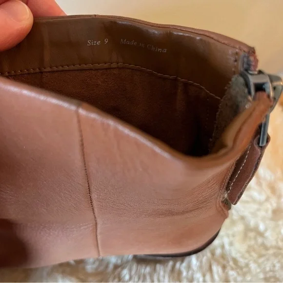 Dolce Vita Cyan Cognac Leather Ankle Booties - Picture 11 of 16